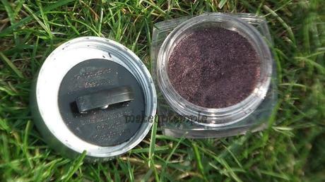 L'oreal Infallible Eye Shadow 556 Smoldering Plum Swatches