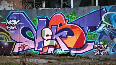 aroe1 526x296 Tribute to Nekst