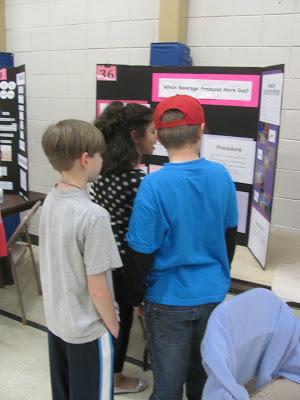 Brailey's Fifth Grade Science Fair Project - Green Growing Grass