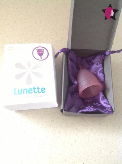 lunette | menstrual cup comparison | what is a menstrual cup | lunette review | menstrual cup review | tampon alternatives | maxi pad alternatives