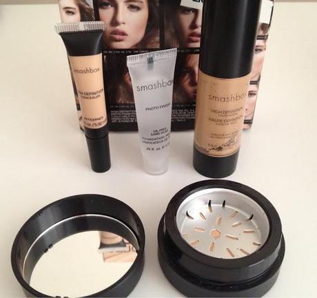 smashbox complete complexion kit in light