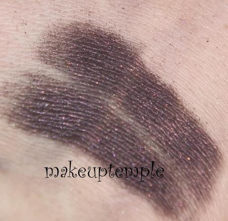 L'oreal : L'oreal Infallible Eye Shadow Burning Black Swatches