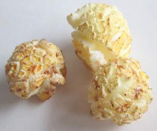 Whiteys Cinnamon Sweet Gourmet Popcorn Review