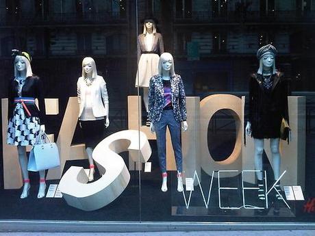 H&M Fashion Week windows
xoxo LLM