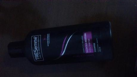 TRESemme Smooth and Shine Shampoo for Dry and Damaged Hair