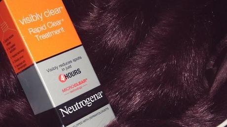 Neutrogena Visibly Clear Rapid Clear Spot Treatment.