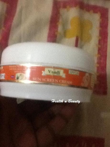 Vaadi Herbals-Sunscreen Cream-SPF 20