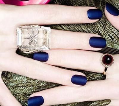 How To Matte Nail Polish The Easy Way