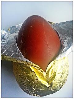 Lindt Assorted Lindor Easter Egg