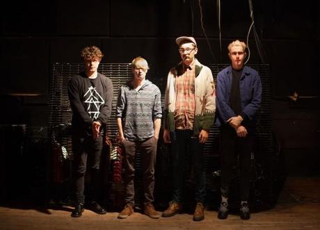 wires 620x447 ALT JS CHILLINGLY BEAUTIFUL SET AT WEBSTER HALL [PHOTOS]