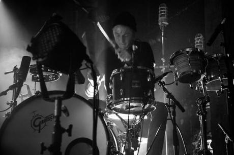 thom 2 620x413 ALT JS CHILLINGLY BEAUTIFUL SET AT WEBSTER HALL [PHOTOS]