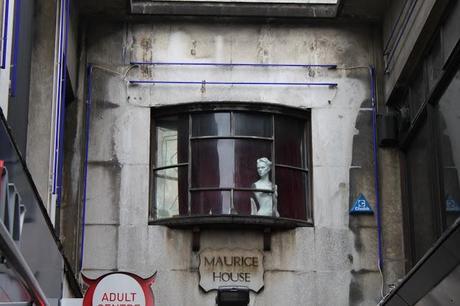 In and Around London... Dummy London