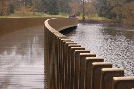 Kew Gardens Lake Bridge - Slacker Crossing - Posts