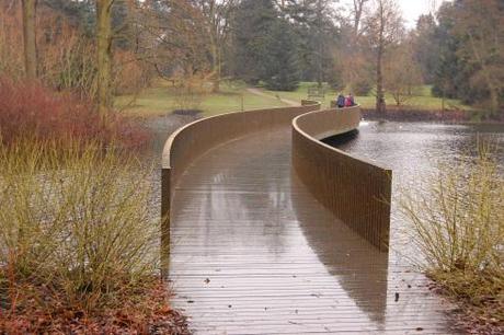 Kew Gardens Lake Bridge - Slacker Crossing