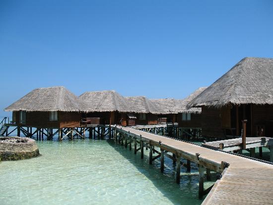Photos of Veligandu Island Resort, North Ari Atoll