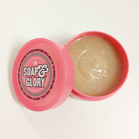 PRODUCT REVIEW: Soap & Glory Flake Away exfoliating scrub