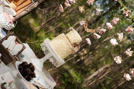 Vintage Easter Table by Hanging Pretty and Two Red Sparrows