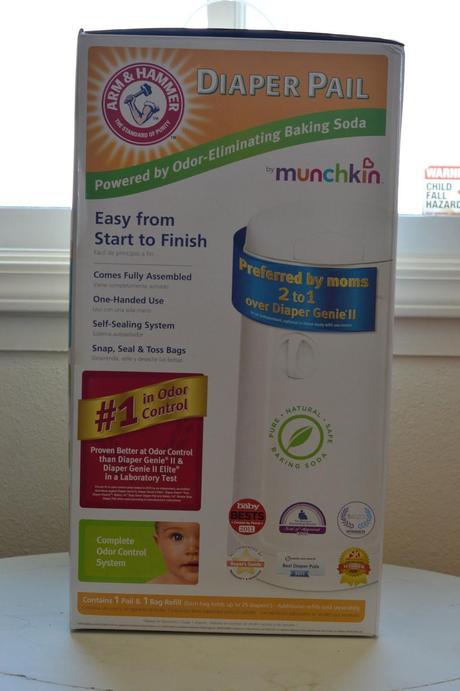 Arm & Hammer Diaper Pail by Munchkin {Review}
