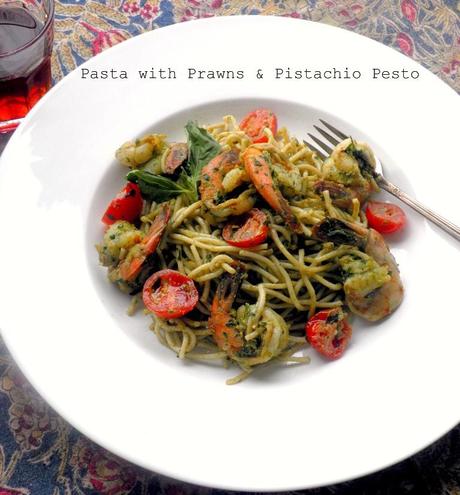 Pasta with Prawns Pistachio pesto