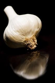 How To Peel Garlic Easily - a Vlog How To Peel Garlic Easily - a Vlog