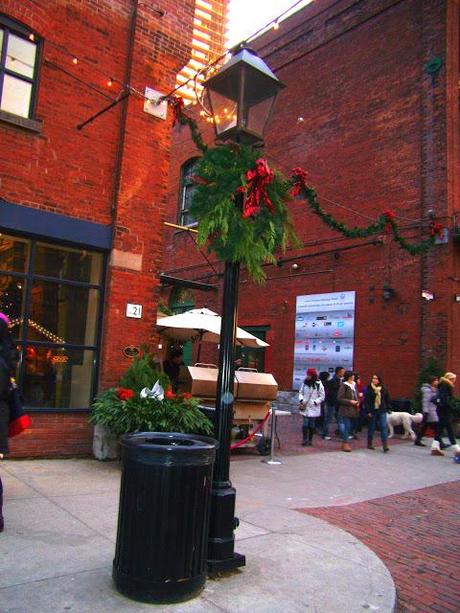 Christmas Fair at the Historic Distillery District in Toronto!