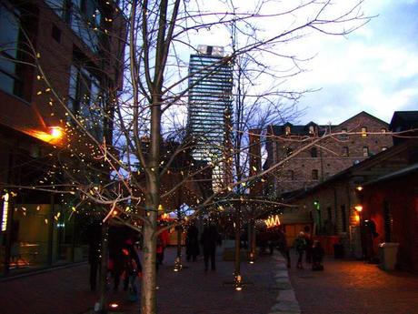 Christmas Fair at the Historic Distillery District in Toronto!