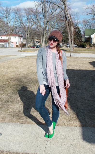 Outfit: The Dressed up Sweatshirt