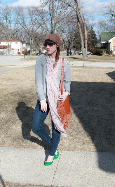 Outfit: The Dressed up Sweatshirt