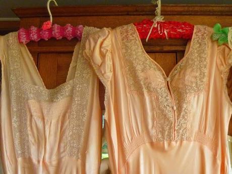 Jesus' Mum Digs Vintage Nighties