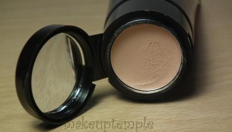 Collection Color and Go Foundation makeuptemple