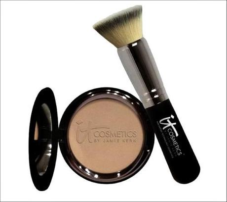 A Powder Worth Celebrating! It Cosmetics  Anti-Aging Celebration Foundation…