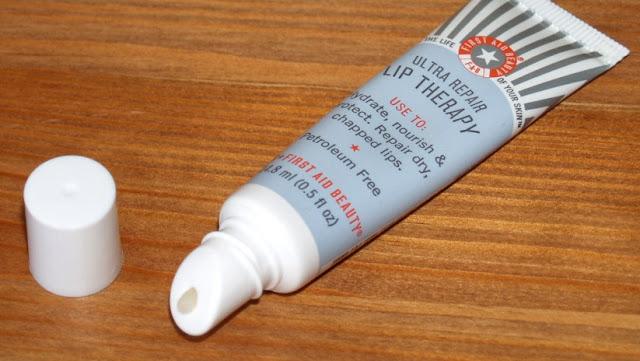 First Aid Beauty - Ultra Repair Lip Therapy