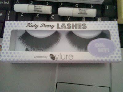 Katy Perry Lashes by Eylure...