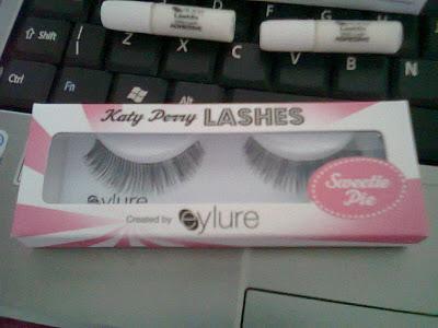 Katy Perry Lashes by Eylure...