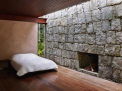 Rio Bonito House by Carla Juacaba