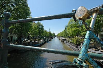 Typical Amsterdam: the bike and the canals 