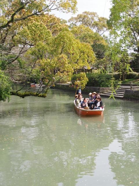 P3300066 柳川，ドンコ舟に揺られて / Yanagawa,the city of water