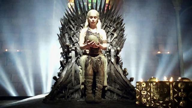 Daenerys-Targaryen-on-Iron-Throne-daenerys-targaryen-24490983-1280-720