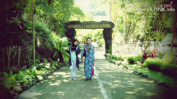 Maria Cristina Falls With Bestfriend and Mom