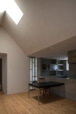 Small House by FORM / Kouichi Kimura Architects