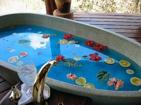 Easter Weekend Detox relaxing-bath-in-the