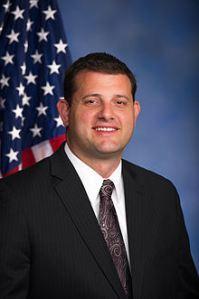 David_Valadao,_official_portrait,_113th_Congress