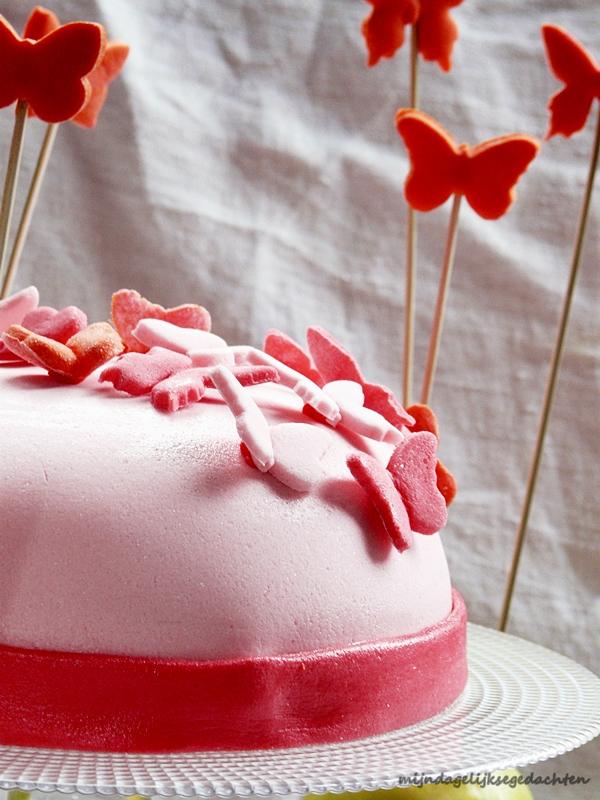 Butterfly Strawberry Chocolate Fondant Cake