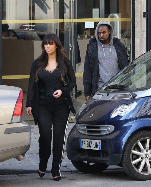 Kim Kardashian and Kanye West spotted in Paris
KimYe spotted in...