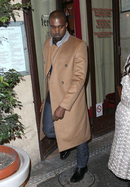 Kim Kardashian and Kanye West spotted in Paris
KimYe spotted in...