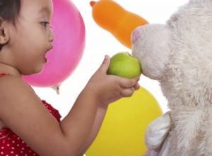 ID 10054925 300x221 Picky Eating; Should You Give In To Your Child?