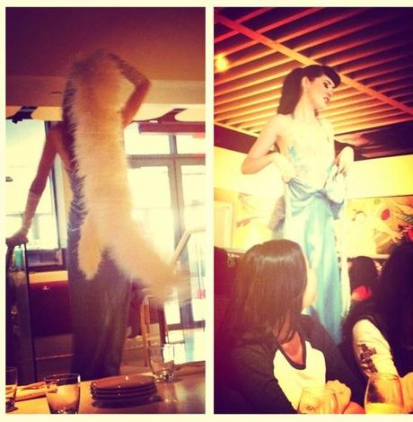 Strip tease at brunch? Why not...