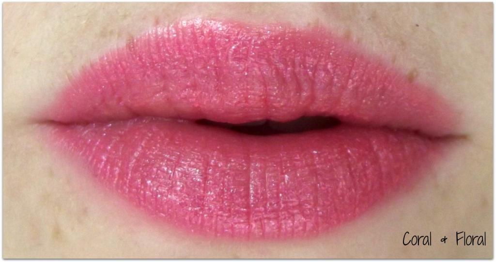 L'Oreal Paris Rouge Caresse Lipstick in Coral & Floral, lip stick, coral, sheer, balm, watch, l'oreal review, lips, pout, shimmer lipstick