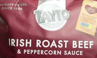 Tayto Irish Roast Beef & Peppercorn Sauce Crisps