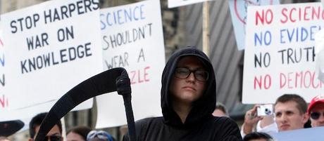 How the Tar Sands Are Crushing Science in Canada